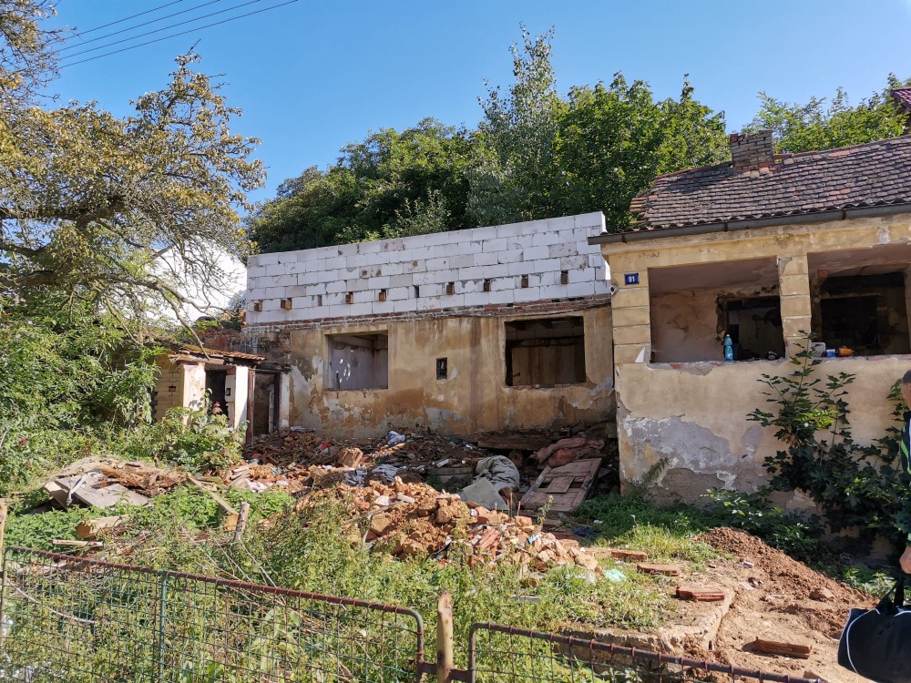 Rodinný dům Panoší Újezd – kompletní rekonstrukce - foto 78